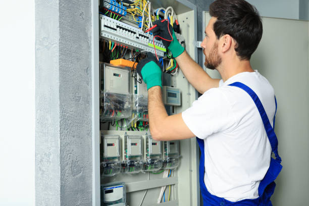  Castle Hills, TX Electrician Pros